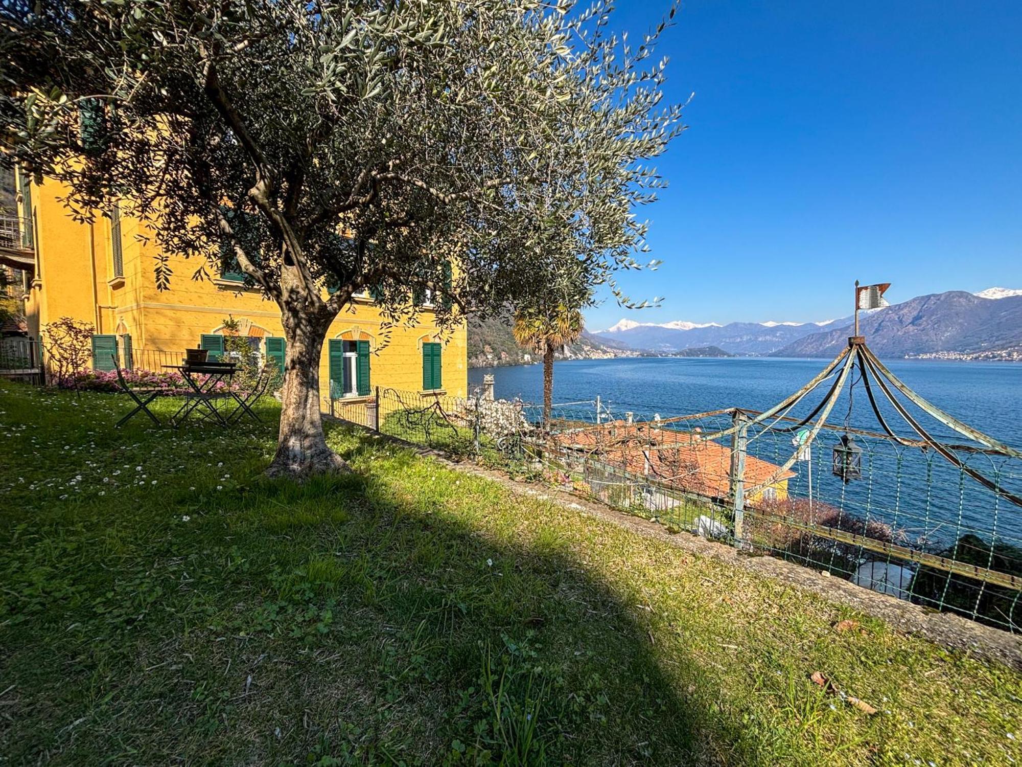 Villa Peroni Argegno - View House Екстериор снимка