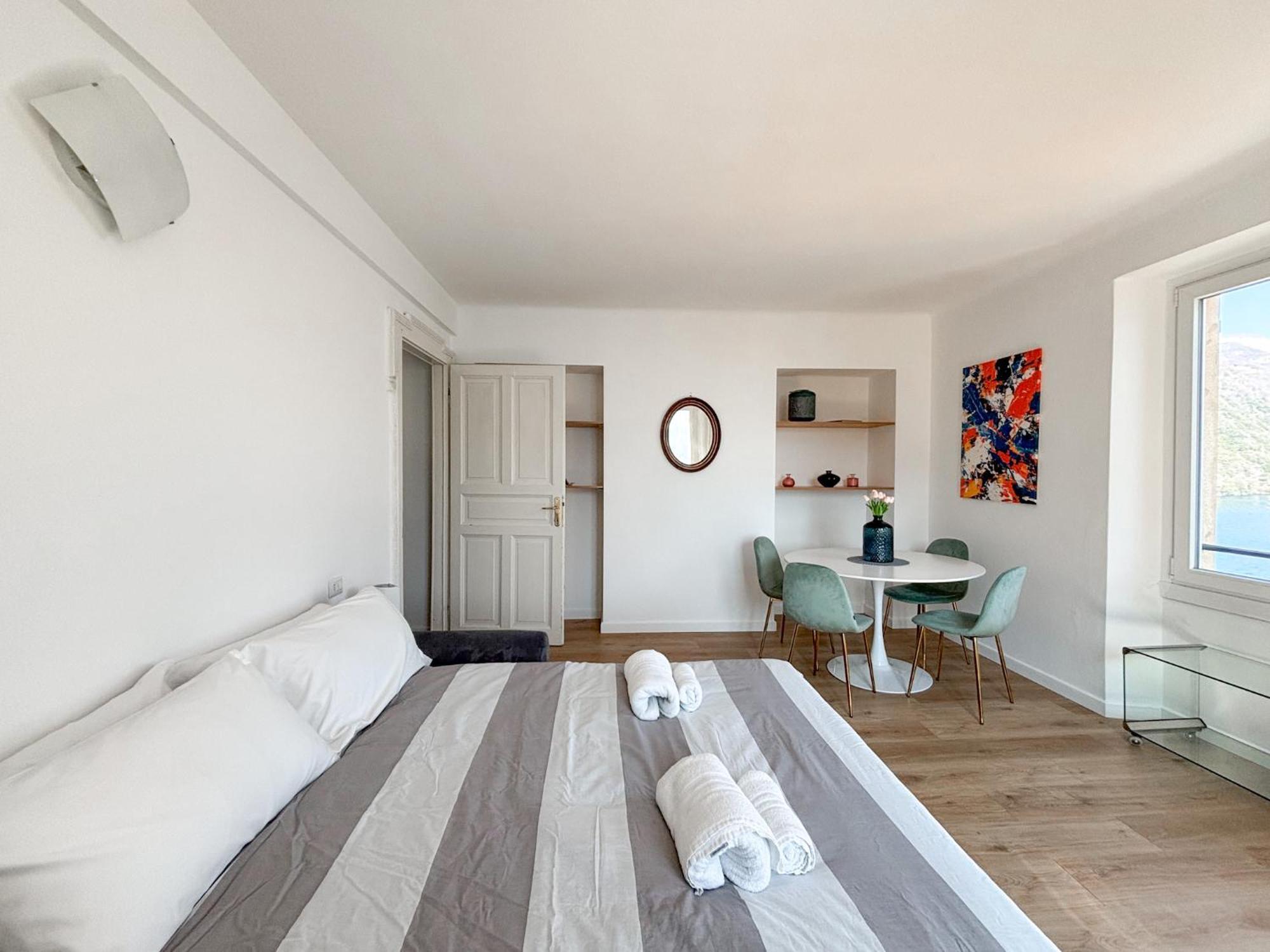 Villa Peroni Argegno - View House Екстериор снимка